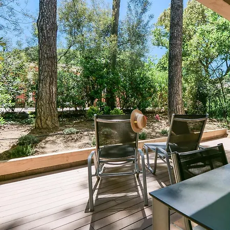 Ombre Des Pins à Tropez Xix Apartamento *
