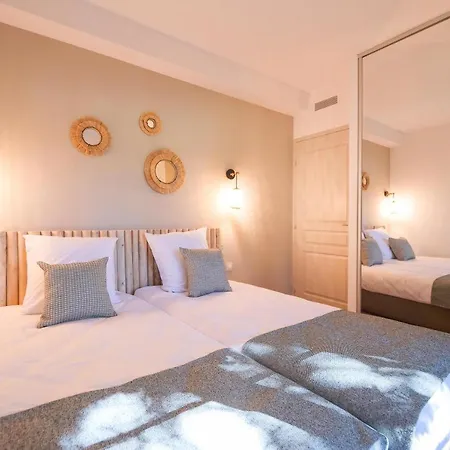 Ombre Des Pins A Tropez Xix Апартаменты